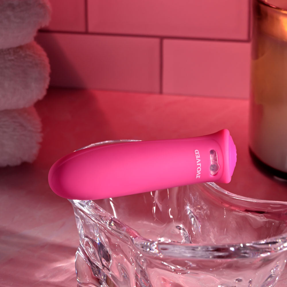 Pretty In Pink - Pink 8.6 cm (3.4'') USB Rechargeable Bullet