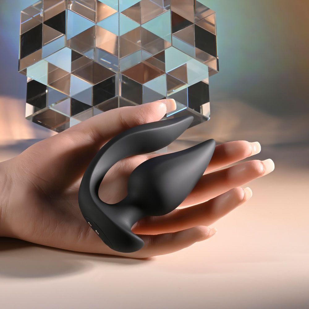 Evolved THE GENIE - Black 11.2 cm USB Rechargeable Vibrating Plug with Wireless Remote — view 7
