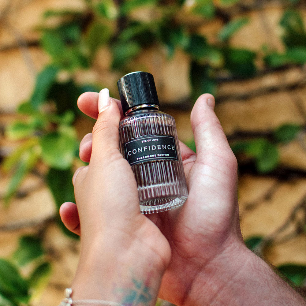 Eye Of Love Confidence Pheromone Cologne - 50 ml - Citrus Musk Scented Pheromone Cologne for Men to attract Women - 50 ml ...