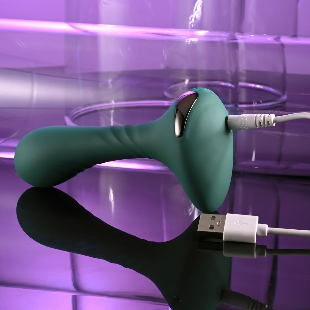 Gender X GOES ANYWHERE - Green 12.4 cm USB Rechargeable Vibrator — view 9