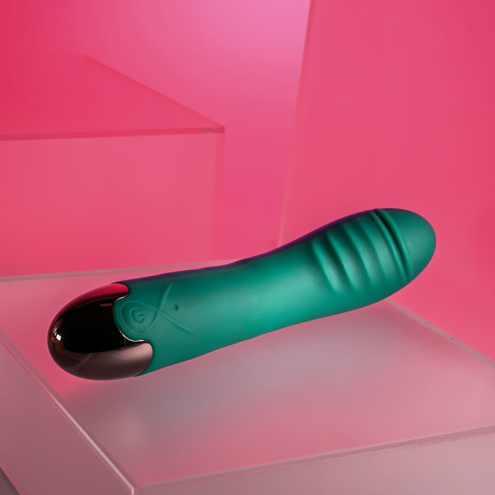 Gender X PIROUETTE - Green 20.6 cm USB Rechargeable Vibrator — view 6