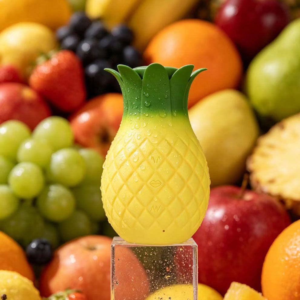 Maia ALOHA - Yellow/Green USB Rechargeable Vibrating & Sucking Stimulator