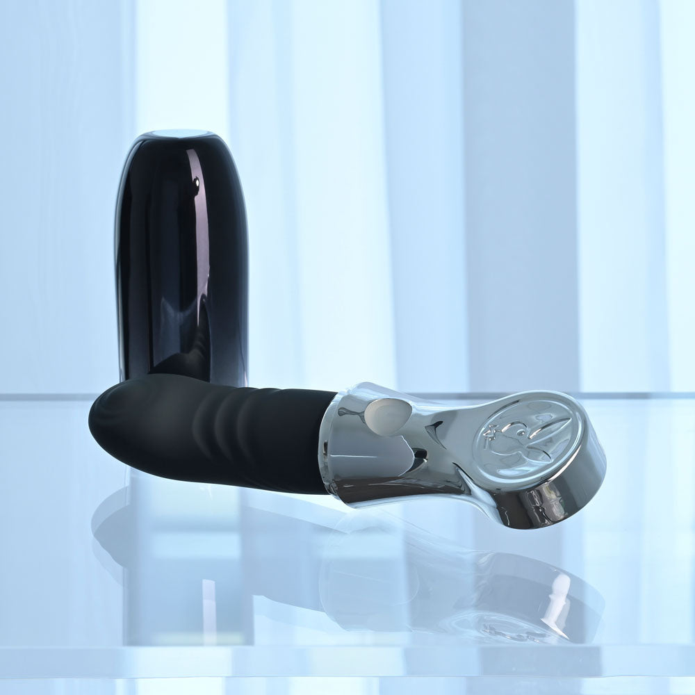 Playboy Pleasure BON VOYAGE - Black/Chrome 18.7 cm USB-C Tapping Vibrator
